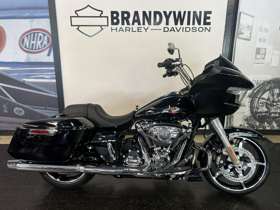 2024 Harley-Davidson Road Glide® Vivid Black FLTRX