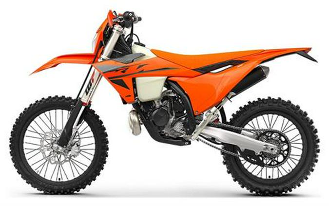 2025 KTM 150 XC-W