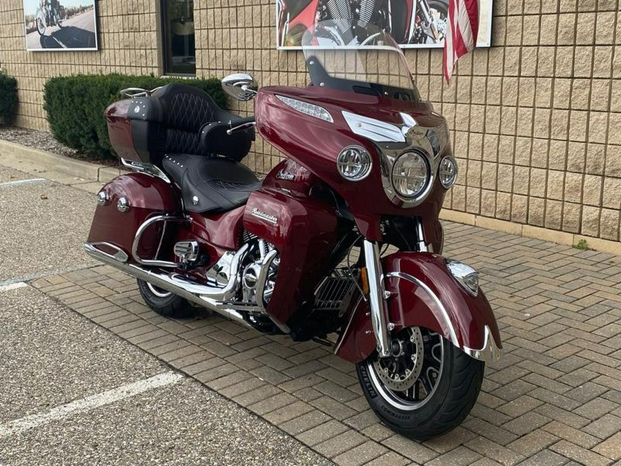 2017 Indian Motorcycle® Roadmaster® Burgundy Metallic