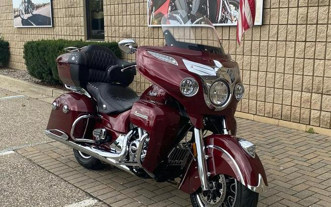 2017 Indian Motorcycle® Roadmaster® Burgundy Metallic