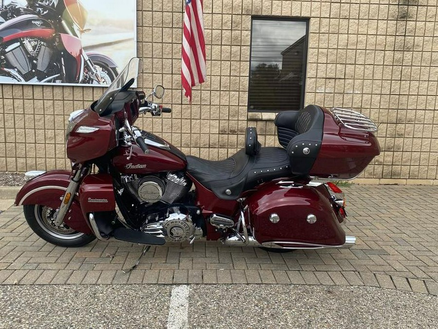 2017 Indian Motorcycle® Roadmaster® Burgundy Metallic