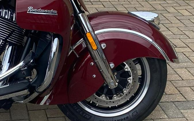 2017 Indian Motorcycle® Roadmaster® Burgundy Metallic