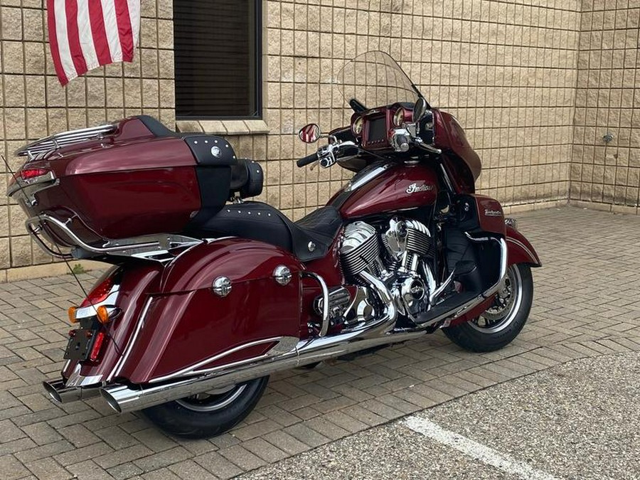 2017 Indian Motorcycle® Roadmaster® Burgundy Metallic