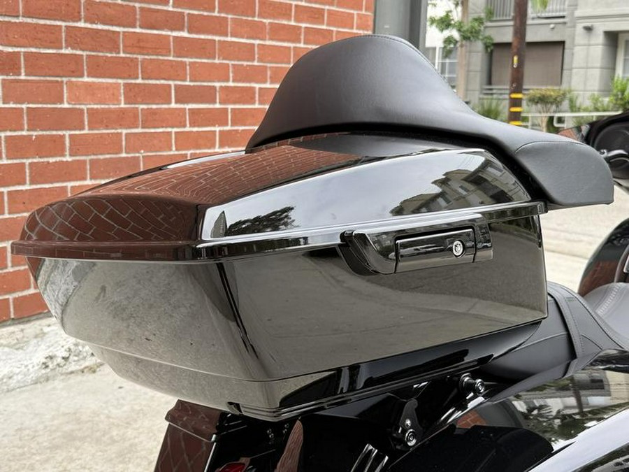 2025 Harley-Davidson® FLHX - Street Glide®
