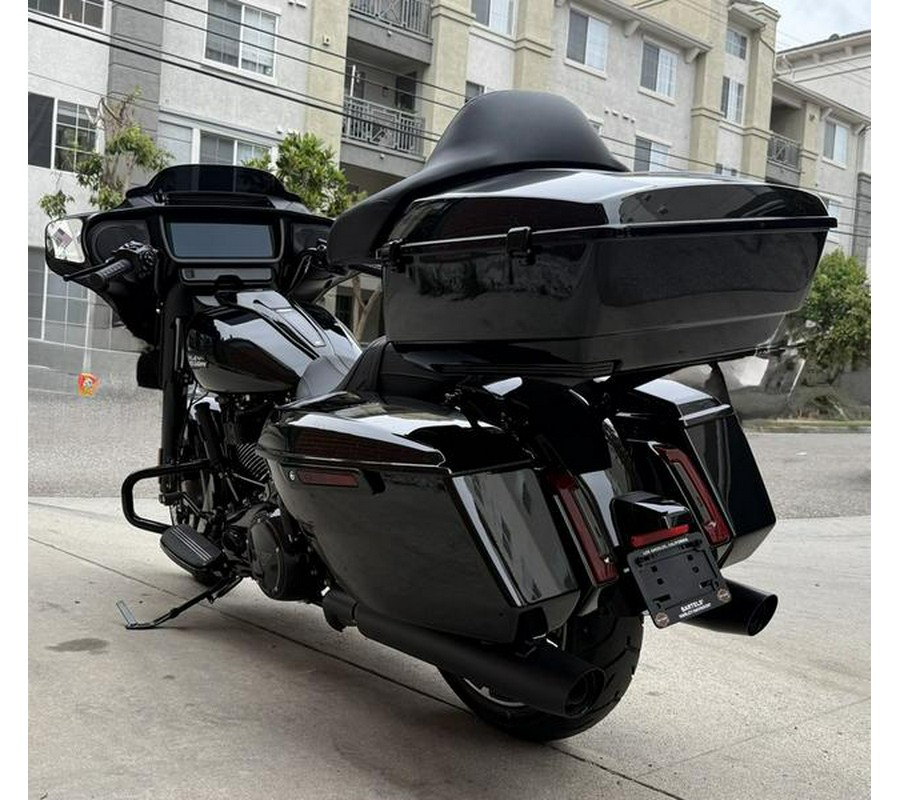 2025 Harley-Davidson® FLHX - Street Glide®