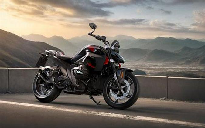 2026 BMW R 1300 R
