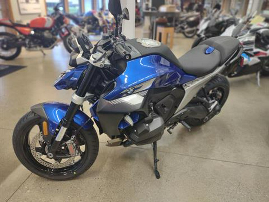 2026 BMW R 1300 R