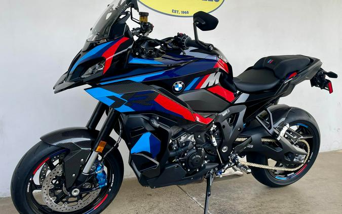 2026 BMW M1000XR