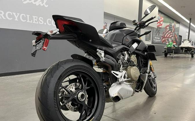 2022 Ducati SFV4S