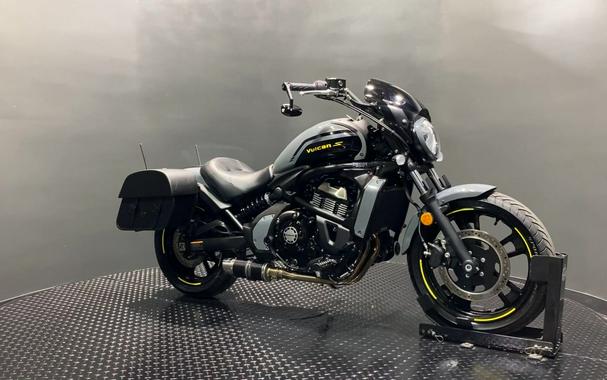 2023 Kawasaki Vulcan® S Cafe