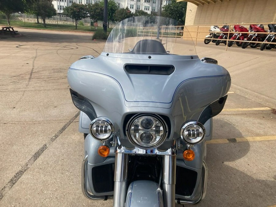 2023 Harley-Davidson FLHTCUTG - Tri Glide Ultra