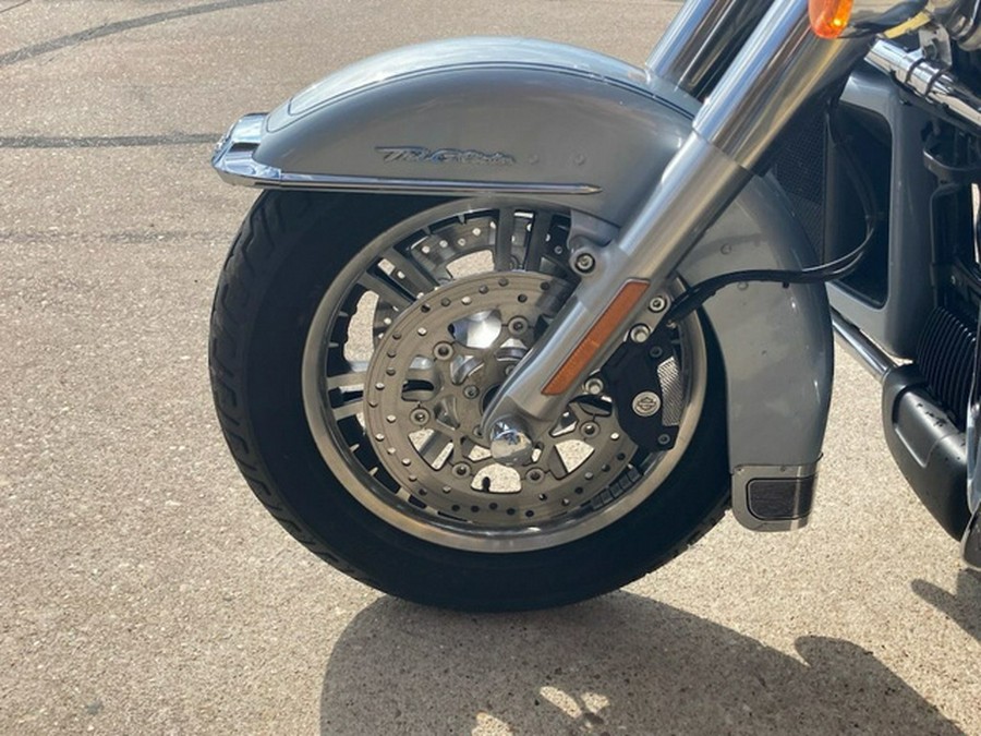2023 Harley-Davidson FLHTCUTG - Tri Glide Ultra