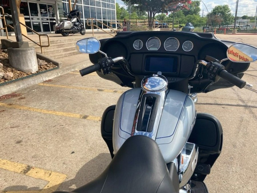 2023 Harley-Davidson FLHTCUTG - Tri Glide Ultra