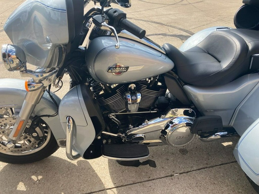 2023 Harley-Davidson FLHTCUTG - Tri Glide Ultra