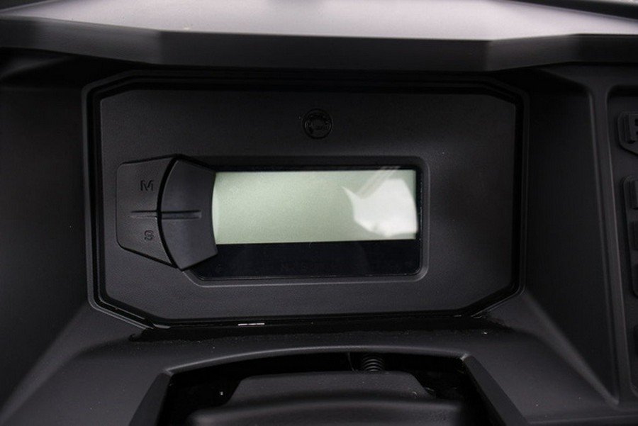 2026 Can-Am Defender MAX LONE STAR HD11