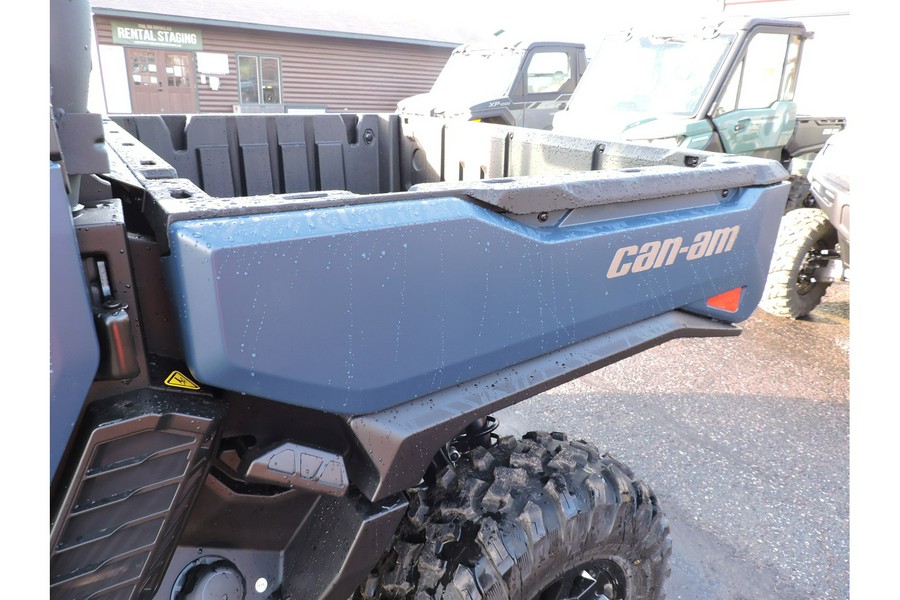 2026 Can-Am Defender XT CAB HD11