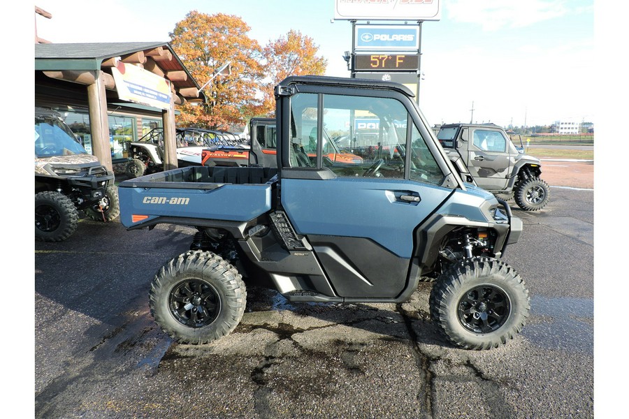 2026 Can-Am Defender XT CAB HD11