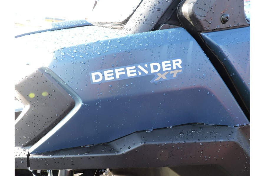 2026 Can-Am Defender XT CAB HD11