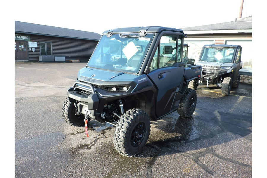 2026 Can-Am Defender XT CAB HD11