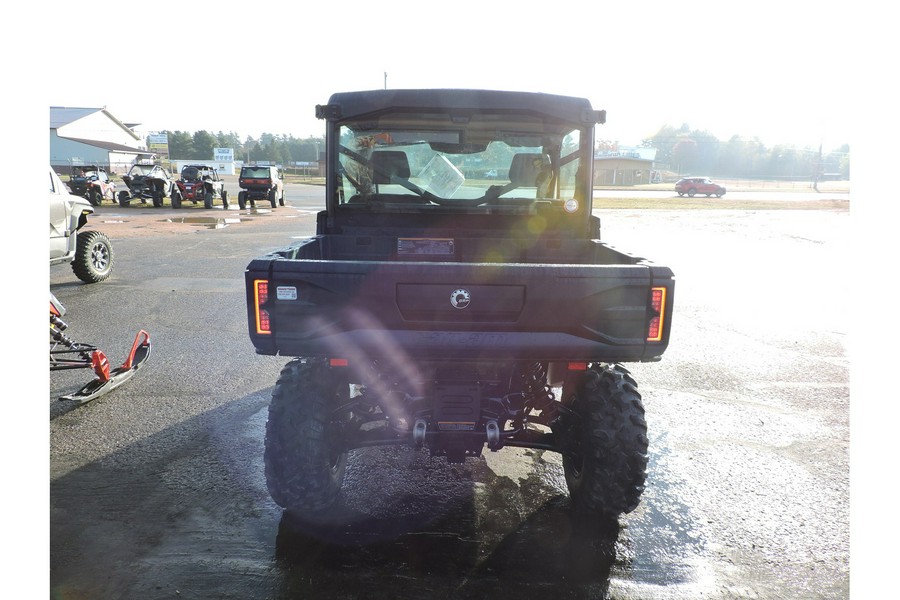 2026 Can-Am Defender XT CAB HD11