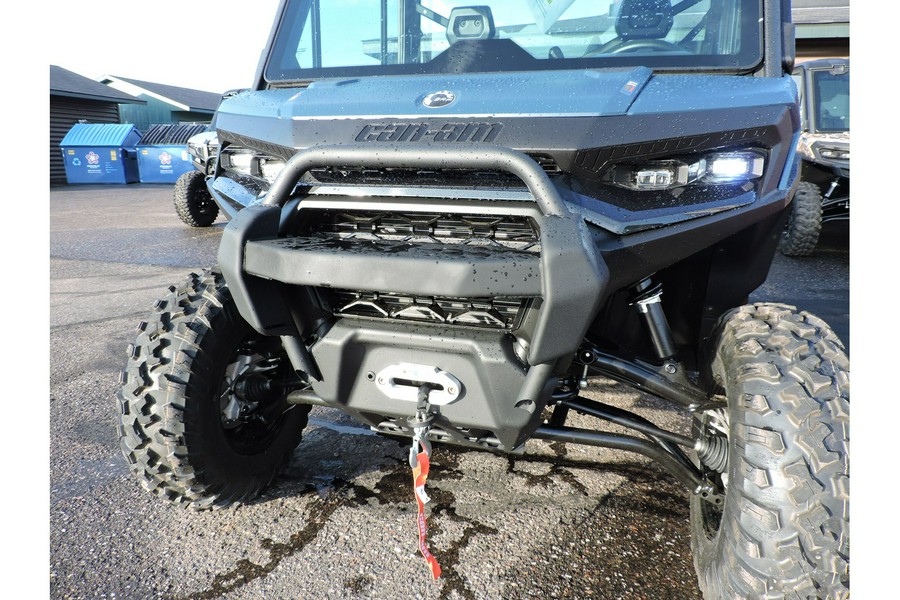 2026 Can-Am Defender XT CAB HD11