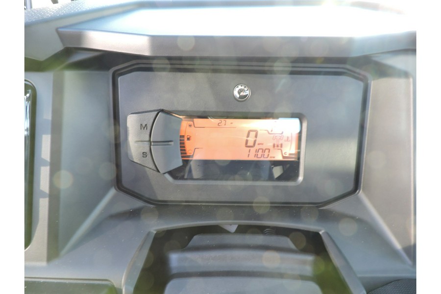 2026 Can-Am Defender XT CAB HD11