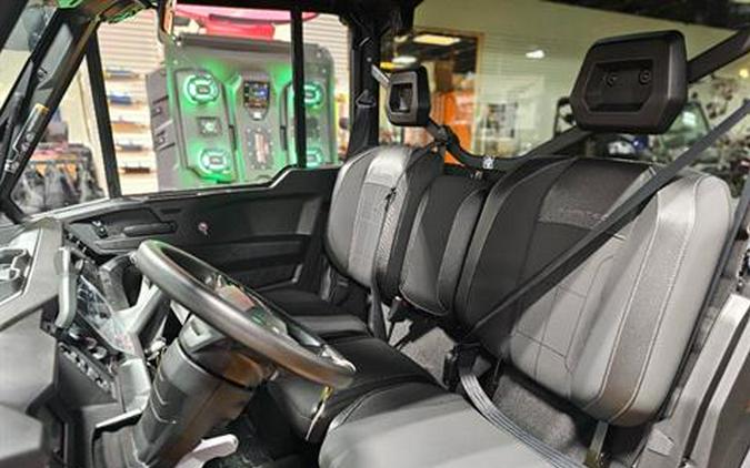 2026 Can-Am Defender Limited HD11