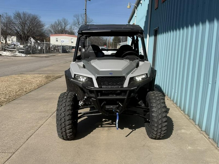 2026 Polaris® General XP 4 1000 Sport