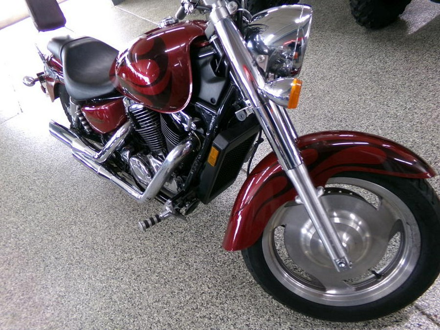 2002 Honda® Shadow Sabre VT1100C2