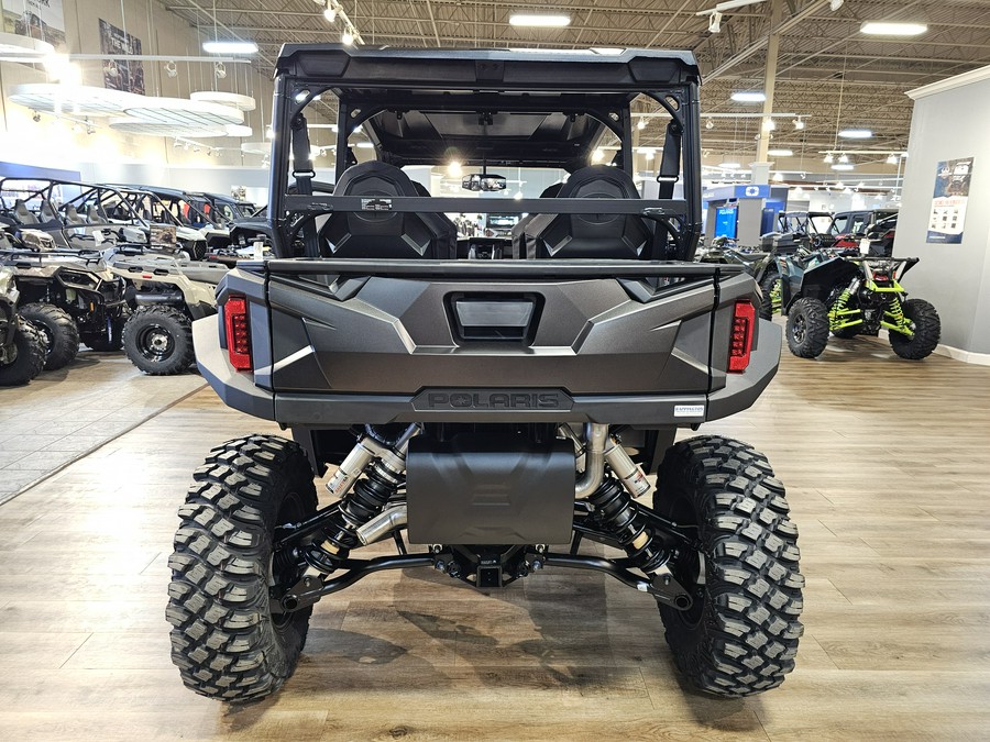 2026 POLARIS GENERAL XP 4 1000 Premium Super Graphite - 110220