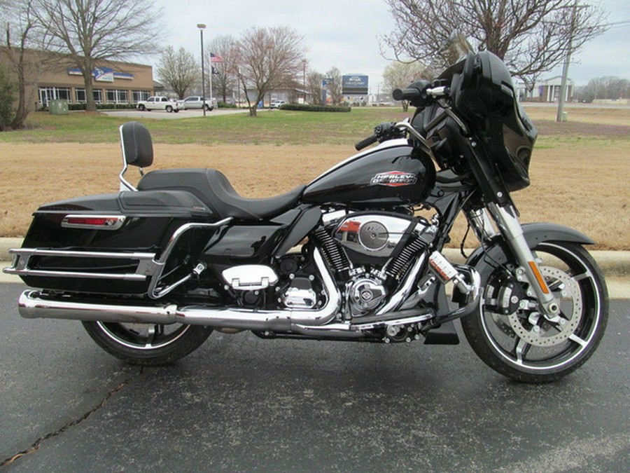 2026 Harley-Davidson Street Glide FLHX