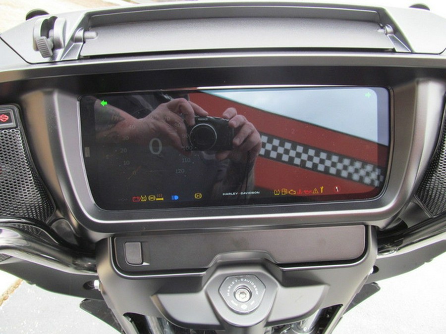 2026 Harley-Davidson Street Glide FLHX