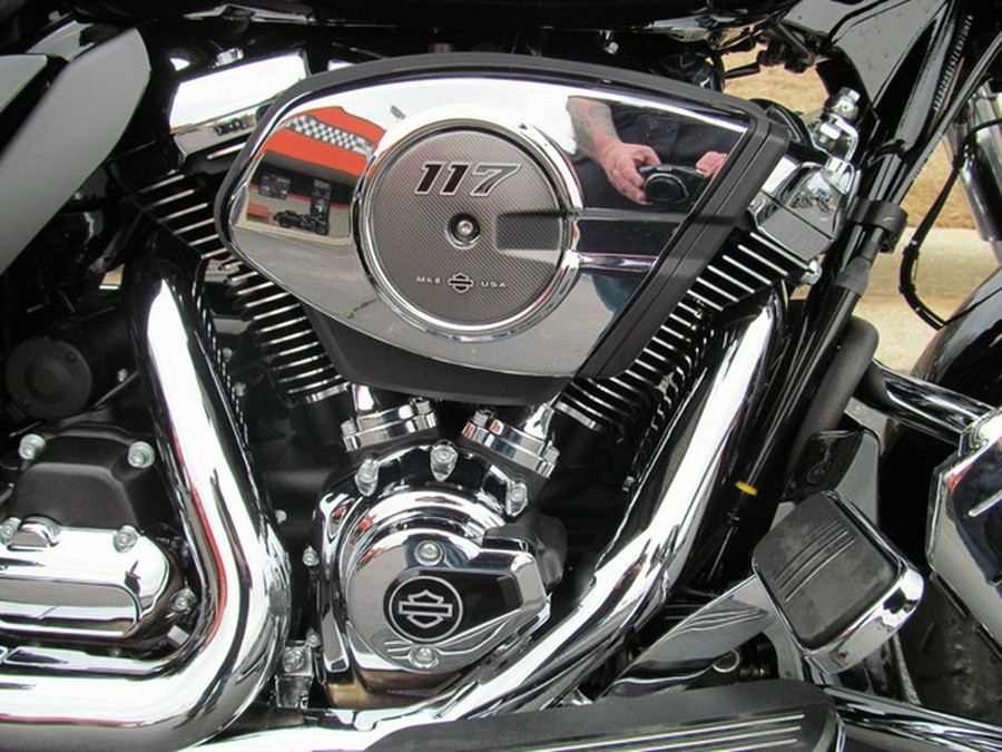 2026 Harley-Davidson Street Glide FLHX