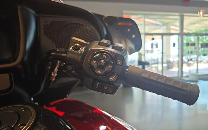 FLHX 2025 Street Glide™