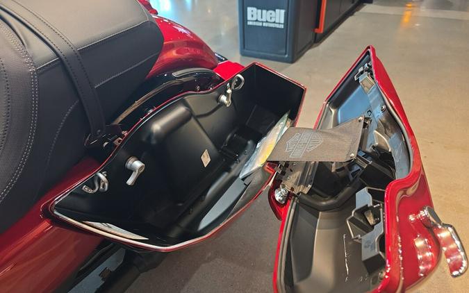 FLHX 2025 Street Glide™