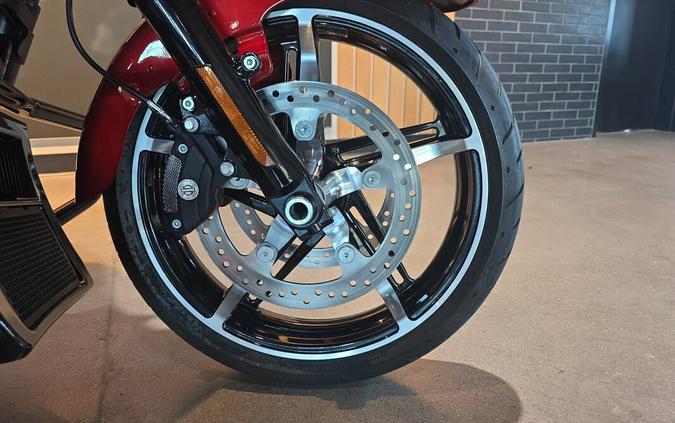 FLHX 2025 Street Glide™