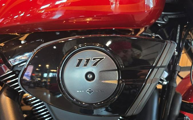 FLHX 2025 Street Glide™