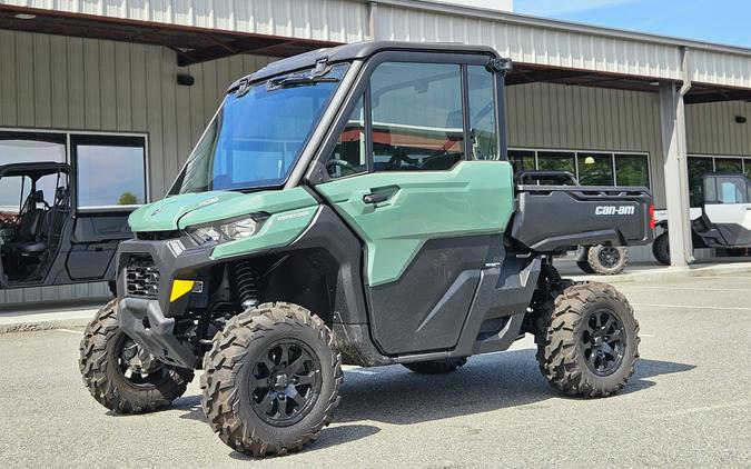 2026 Can-Am Defender DPS CAB HD10
