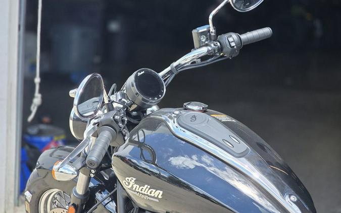 2025 Indian Scout Classic Limited +Tech Black Metallic