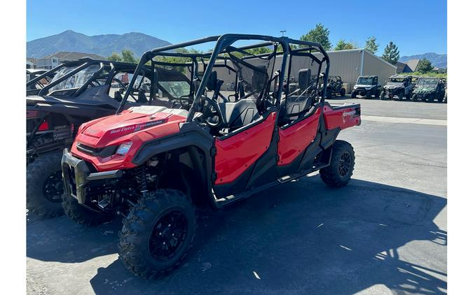 2023 Honda Pioneer 1000-6 Crew Deluxe