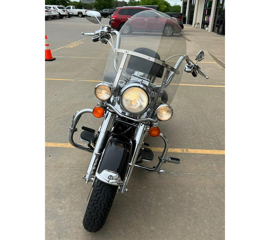 2004 Harley-Davidson FLHRCI Road King® Classic