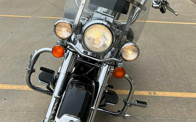 2004 Harley-Davidson FLHRCI Road King® Classic