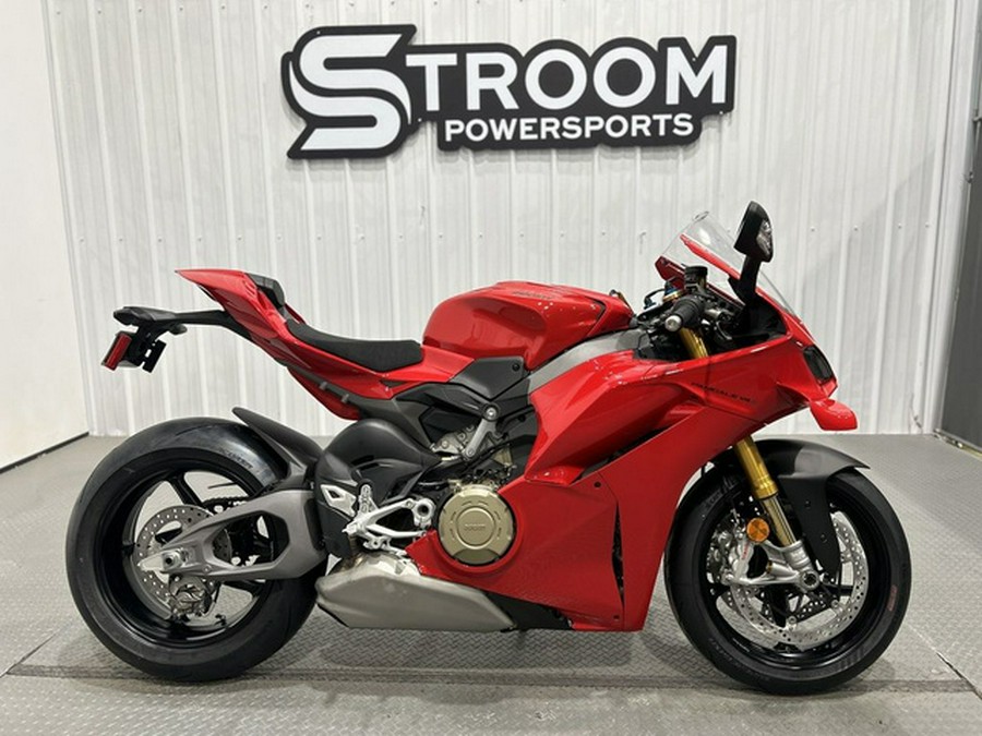 2025 DUCATI Panigale V4 S Ducati Red
