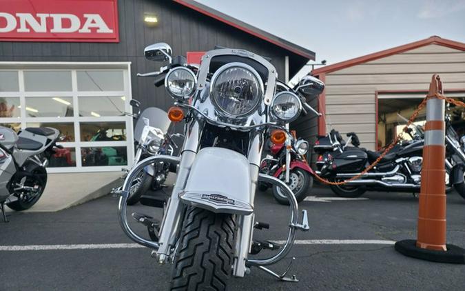 2006 Harley-Davidson Softail FLSTN - Deluxe