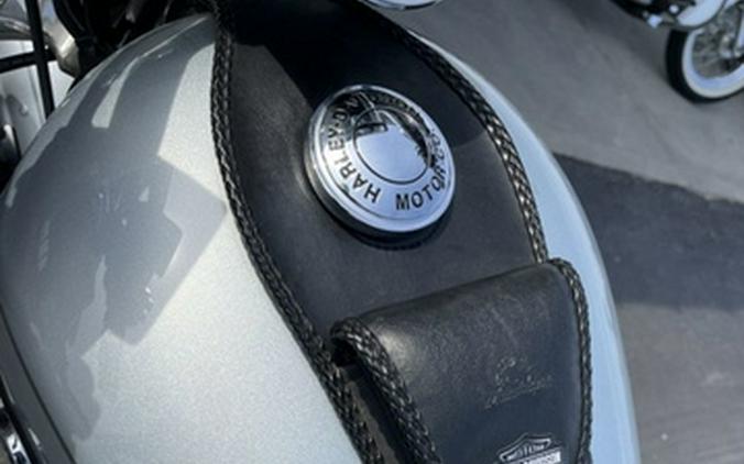 2012 Harley-Davidson Sportster XL1200C - 1200 Custom