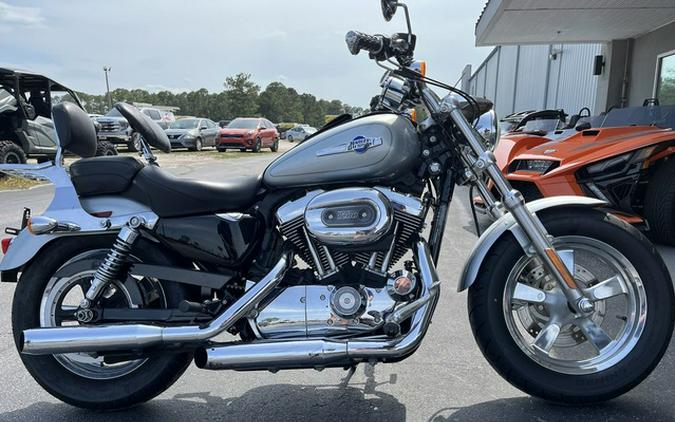 2012 Harley-Davidson Sportster XL1200C - 1200 Custom