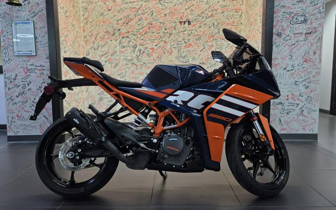 2024 KTM RC 390