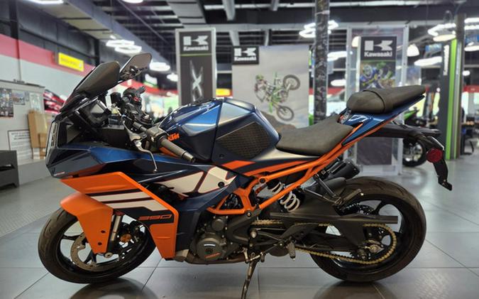 2024 KTM RC 390