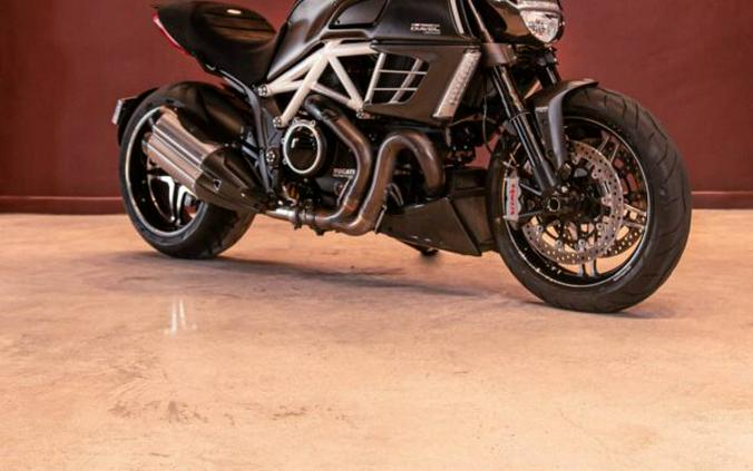 2013 DUCATI DIAVEL AMG EDITION