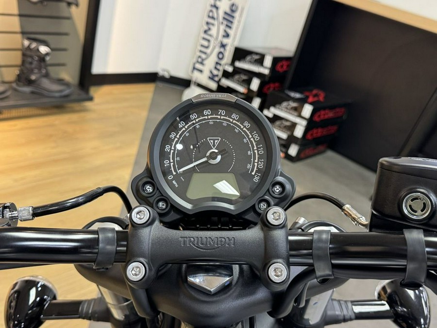2025 Triumph Bonneville Bobber Icon Edition